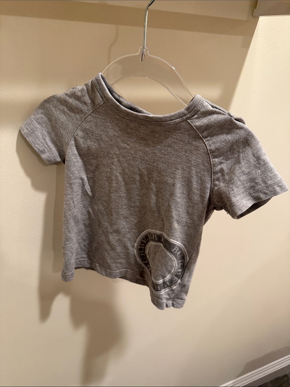 Burberry Gray Short-Sleeve Kids Tee with Logo Patch